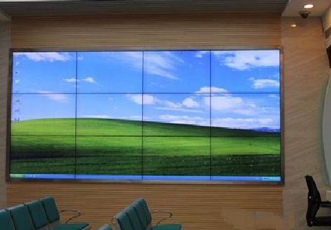 嵩县液晶拼接屏的另类用法。