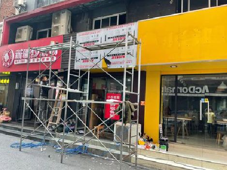 嵩县制作广告招牌如何避免它发黄？